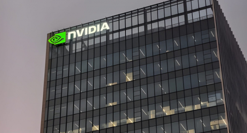 Nvidia vola con l�AI: ricavi raddoppiati e nuova corsa delle Borse